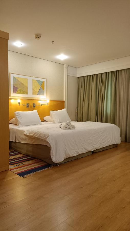 Vila Olimpia 4 Estrelas - Flat Hotel Sao Paulo Bagian luar foto